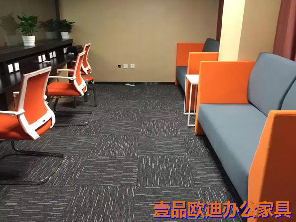 彩色辦公家具——接待區座椅及沙發